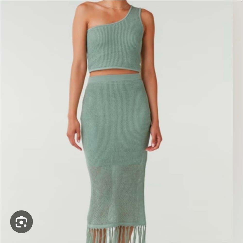 Vetta Capsule Getaway Skirt